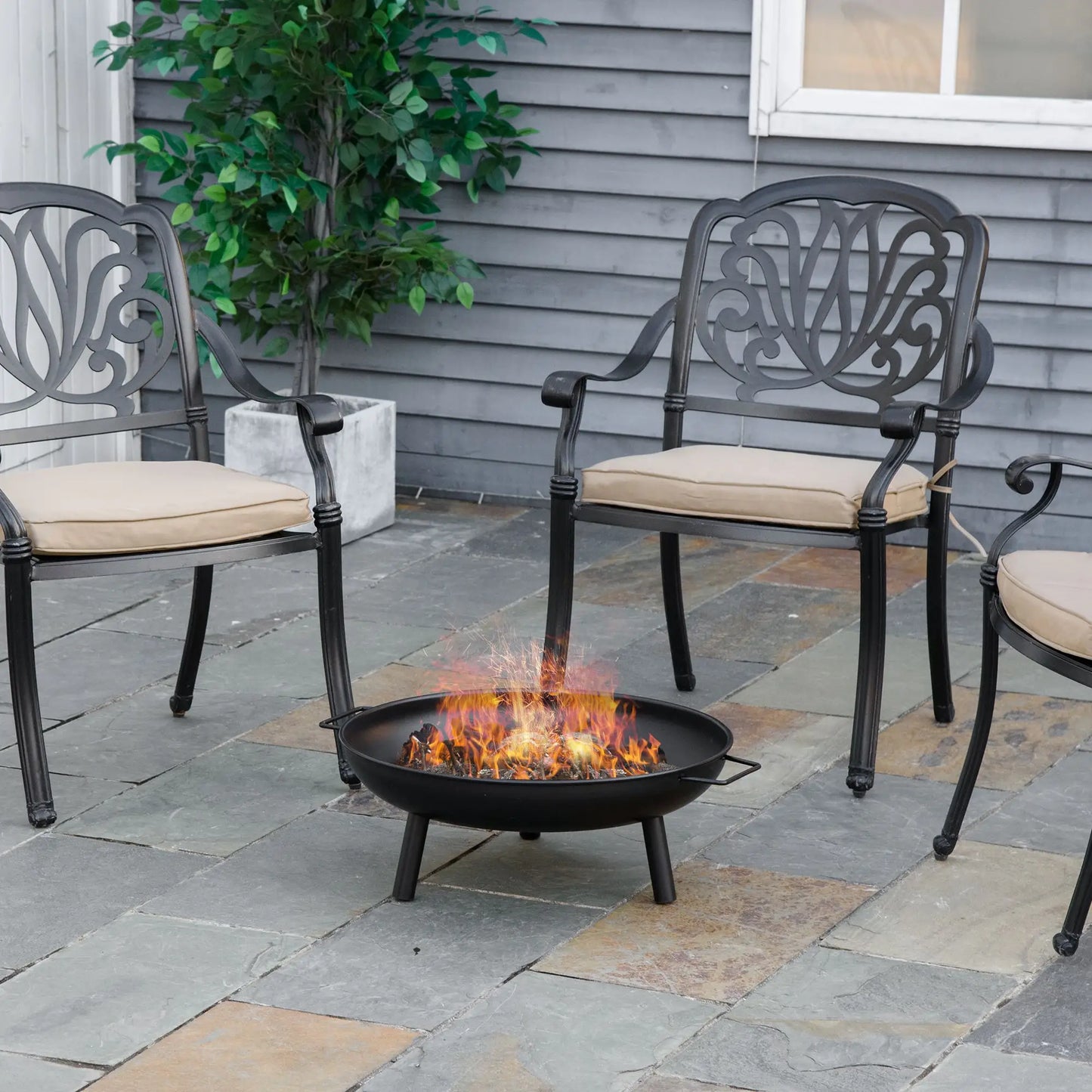 Portable Outdoor Round Metal Fire Pit